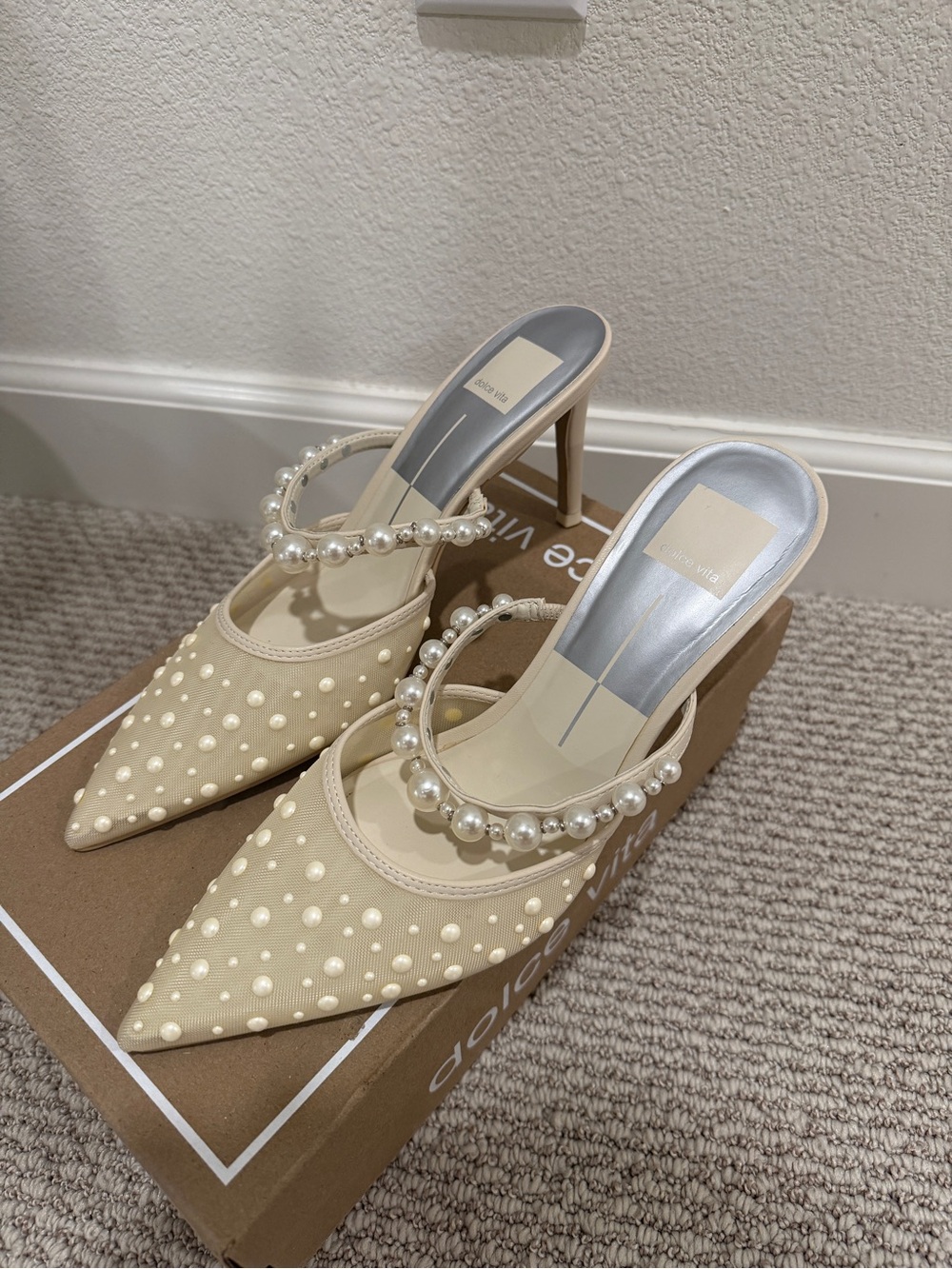 Dolce Vita Katik Pearl Bridal Mule Mesh Heels – Ivory/Cream – Size 8 - Picture 1 of 5